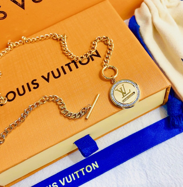 lv gold chain necklace