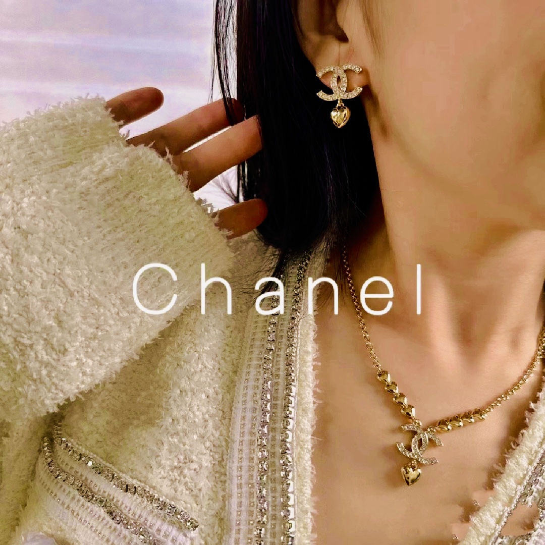 chanel pearl earrings silver stud