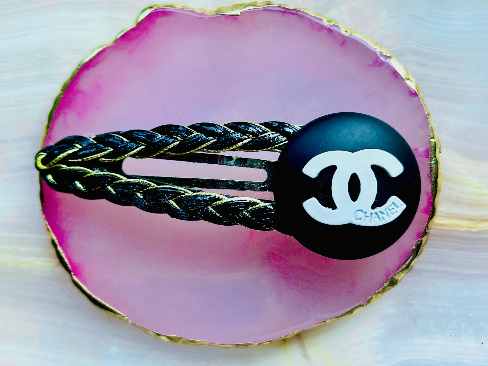 chanel clips