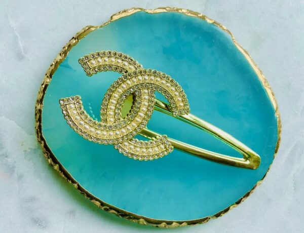 Chanel gold hairpin
