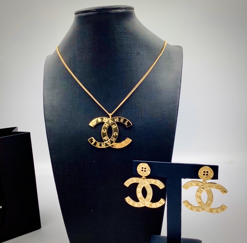 chanel gold jewelry set necklace